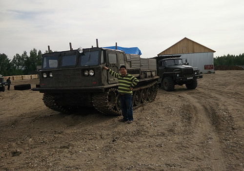 俄羅斯礦區的車(chē)