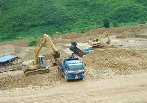 老撾、柬埔寨礦區工程車(chē)